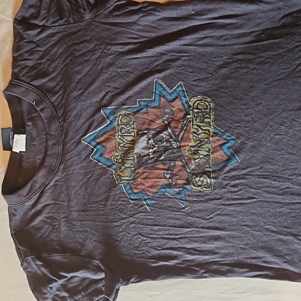 Junk food Lenard skyward tee